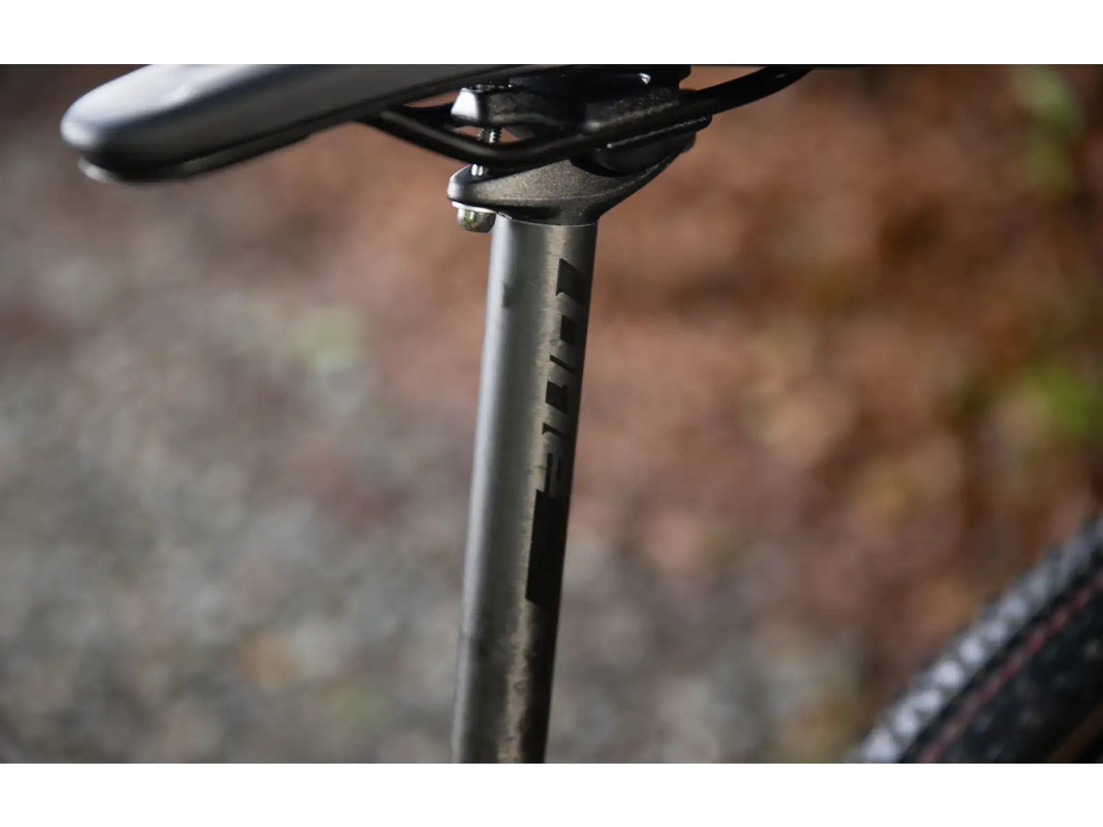 Superior XP 9.8 horský bicykel Matte Carbon/Dark Chrome