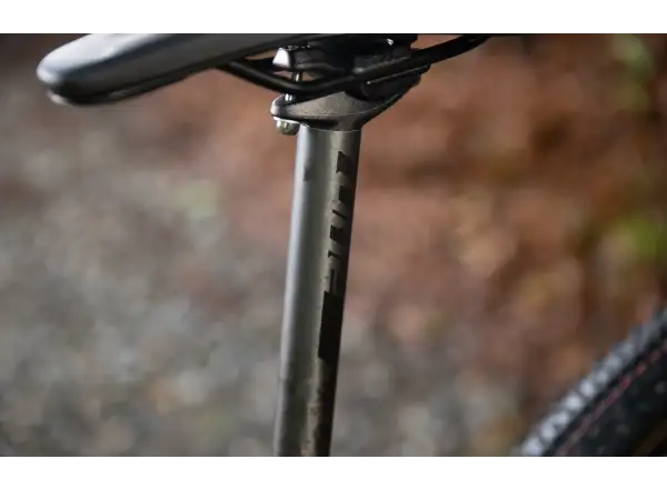 Superior XP 9.8 horský bicykel Matte Carbon/Dark Chrome