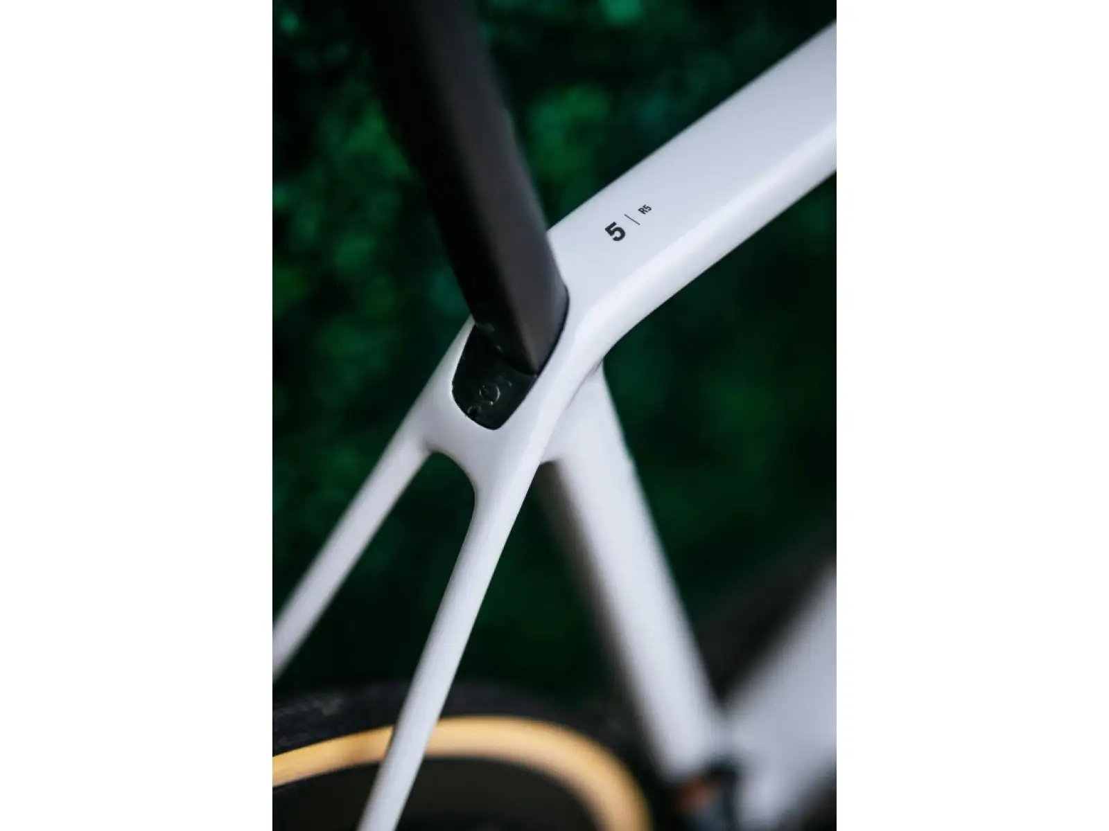 Cervélo R5 Force eTap AXS cestný bicykel Permafrost