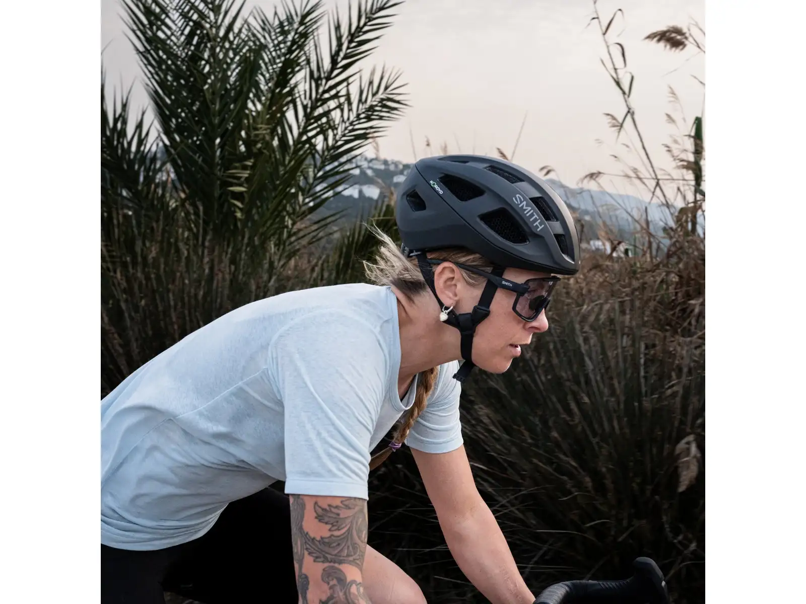 Smith Wildcat cyklistické okuliare Matte Black/ChromaPop Photochromic Clear To Gray