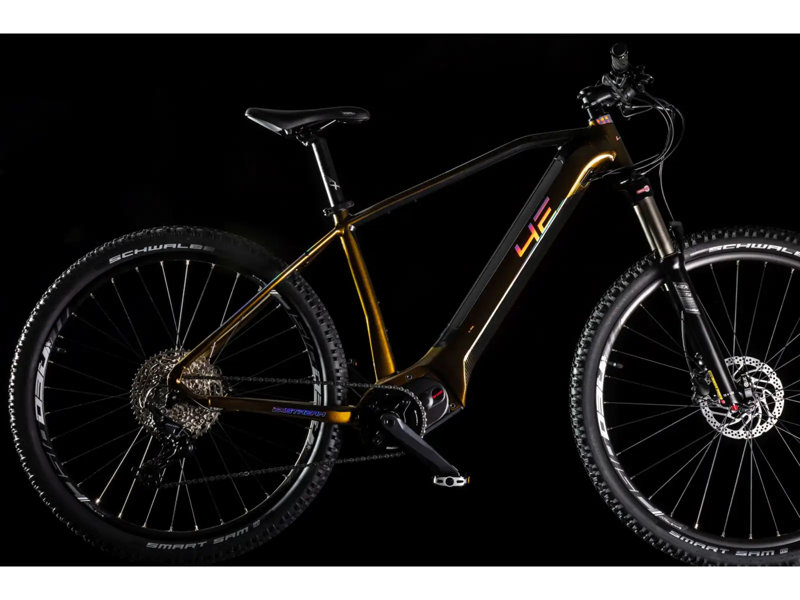 4EVER Exstream Elite horský elektrobicykel Jungle Gold/Mirror