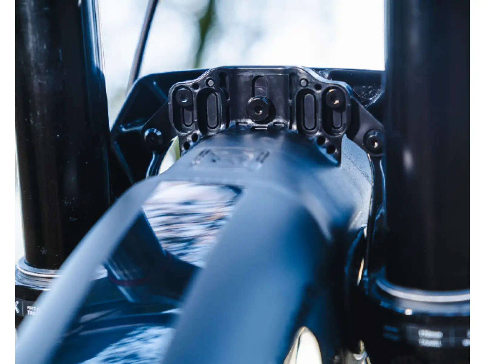 RRP ProGuard Mini Bolt On V2 predný blatník čierna