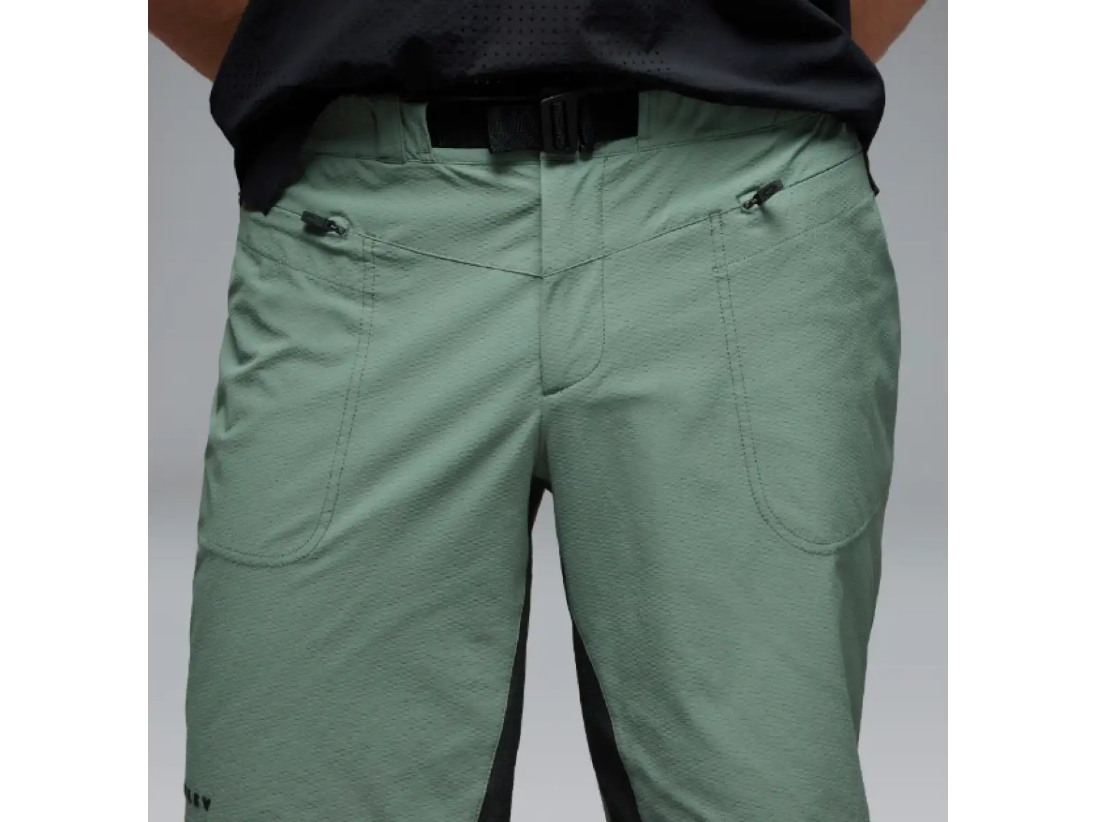 Oakley Seeker Whip pánske kraťasy Aviator Green
