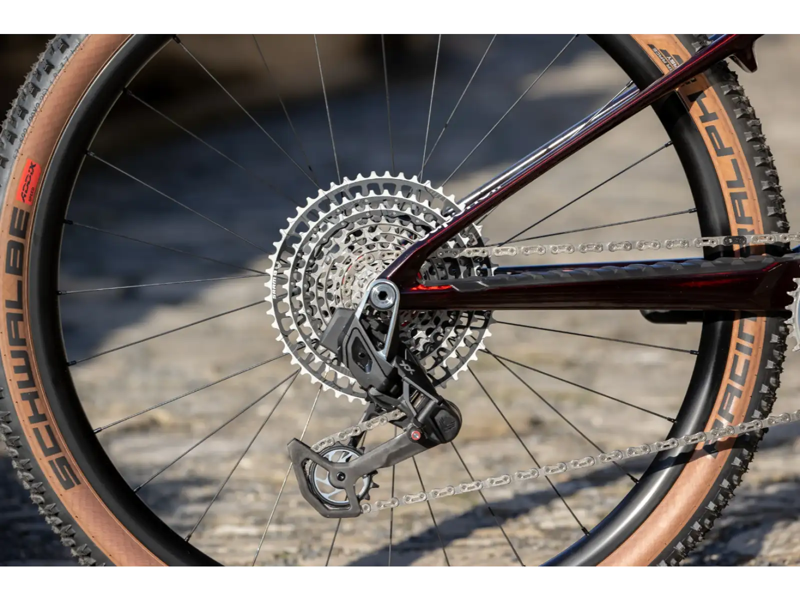 Superior XF 9.9 Team horský bicykel Gloss Red Carbon / Black