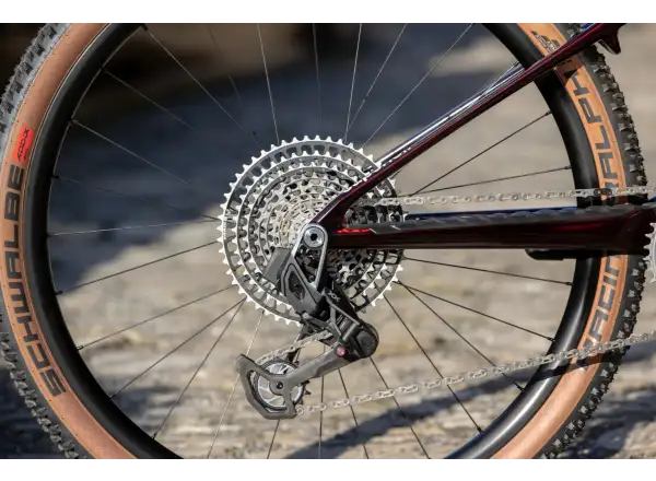 Superior XF 9.9 Team horský bicykel Gloss Red Carbon / Black