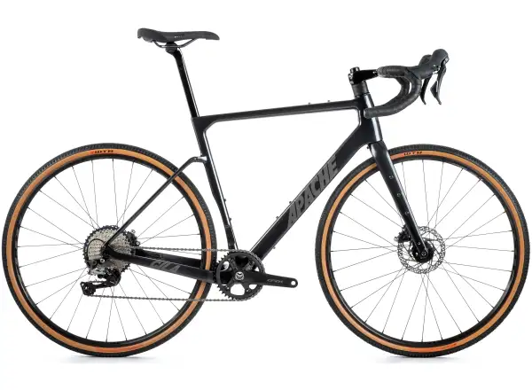 Apache Gila C5 gravel bicykel čierna