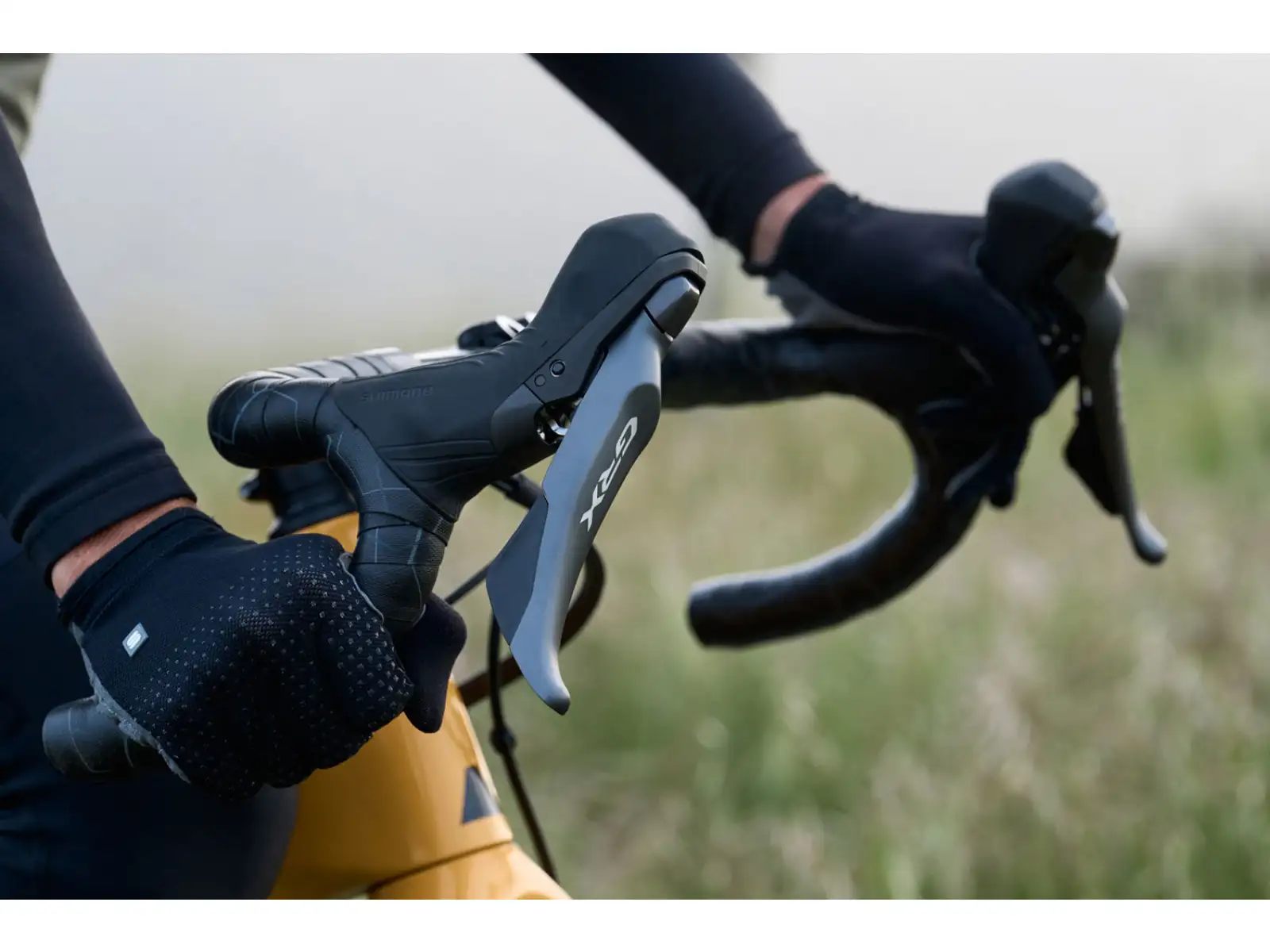 Shimano GRX ST-RX820+BR-RX820 predná kotúčová brzda a 2sp. radenie