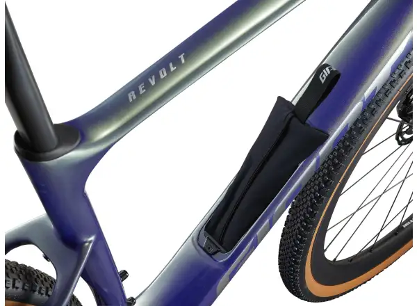Giant Revolt Advanced Pro 0 M gravel bicykel Interstellar