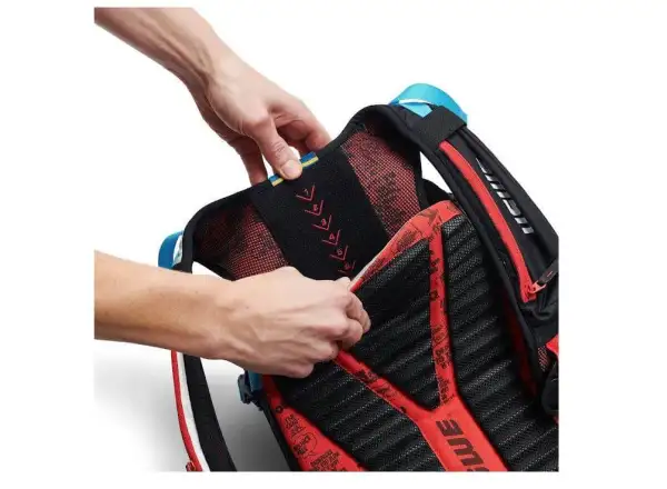 USWE Hajker 30 Zimný batoh 30l Carbon black