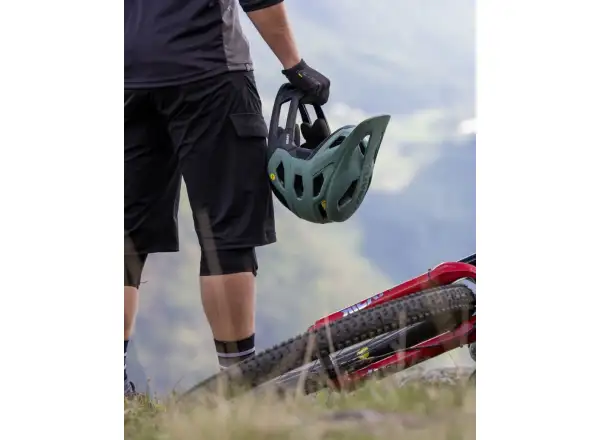 Prilba Uvex Revolt MIPS All Black Matt