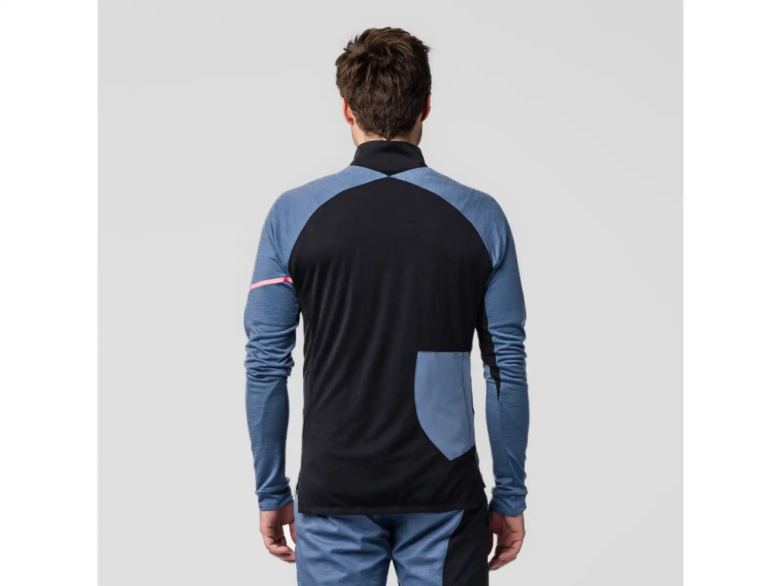 Salewa Vento AM HYB pánska bunda Black Out