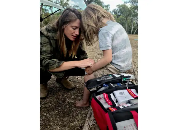 Survival First Aid Kit - L profesionálna lekárnička