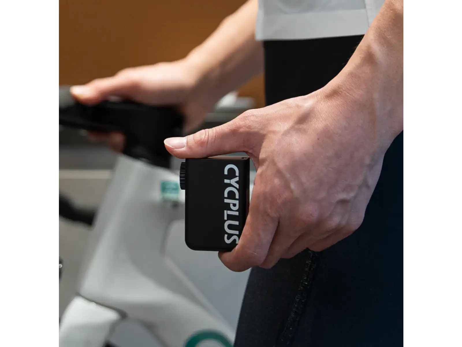 Cycplus AS2 Ultra elektronická mini pumpa