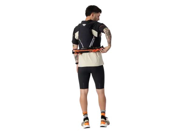 Bežecká vesta Dynafit Alpine 15 l Black Out