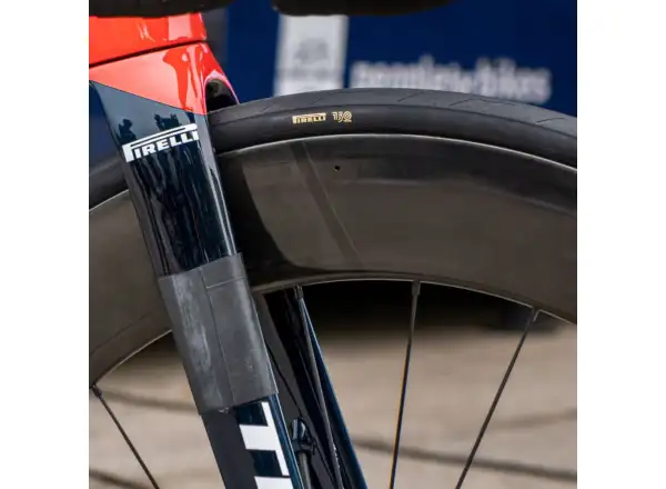 Pirelli P ZERO™ Race 150° Aniversary 28-622 cestný plášť Kevlar čierna