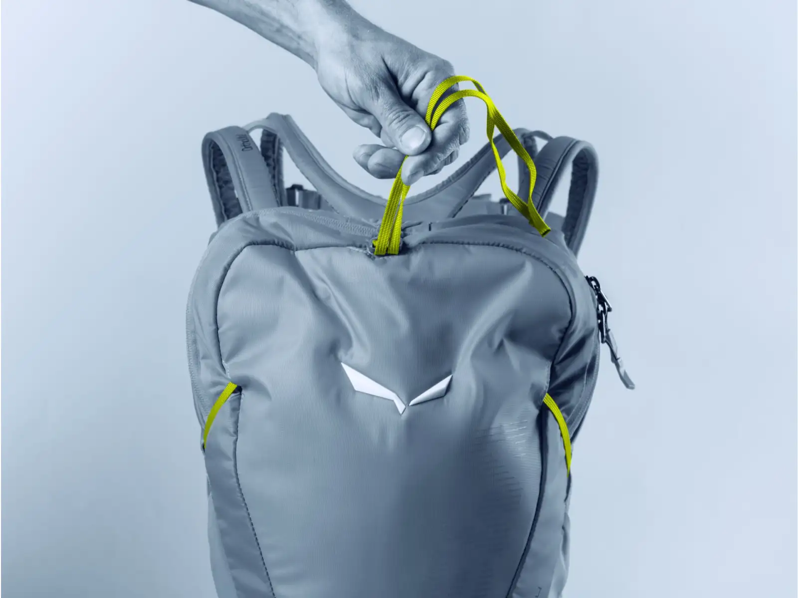 Salewa Ultra Train 18 l batoh Black