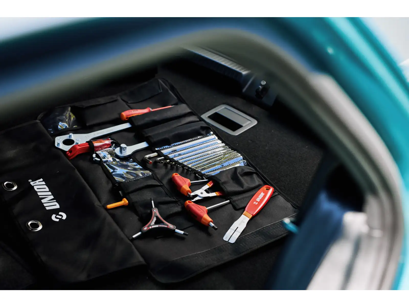Unior Pro Tool Roll sada náradia