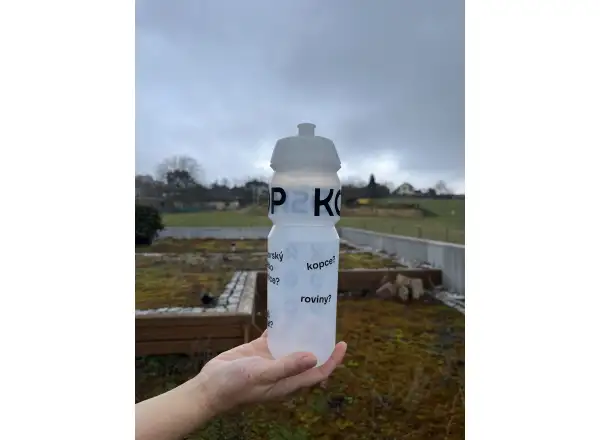 Koloshop Tacx fľaša 0,75 l číra/čierna