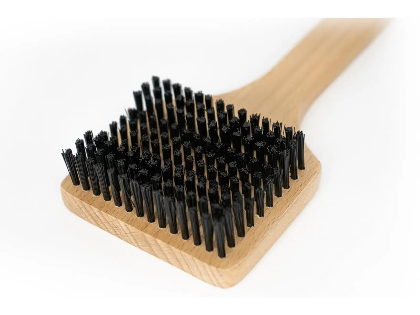 Peatys Tyre Brush kefa na plášte