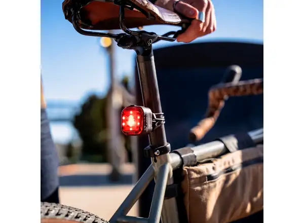 Lezyne Zecto Drive Max 400+ zadné svetlo