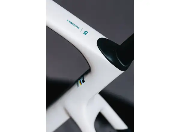 Cervélo Caledonia-5 SRAM Rival AXS Sandstone 56