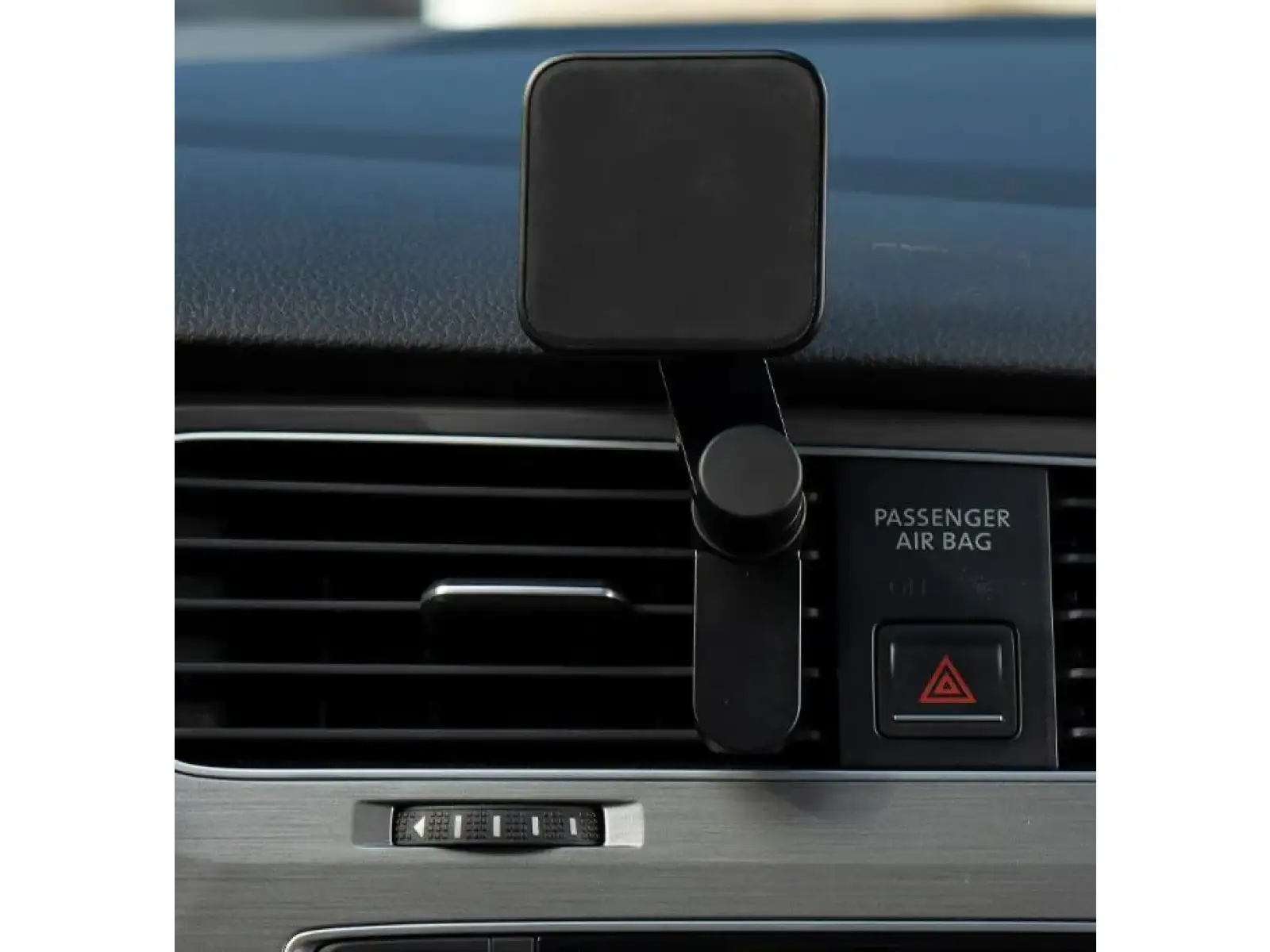 Peak Design Car magnetický držiak telefónu s bezdrôtovým nabíjaním Black