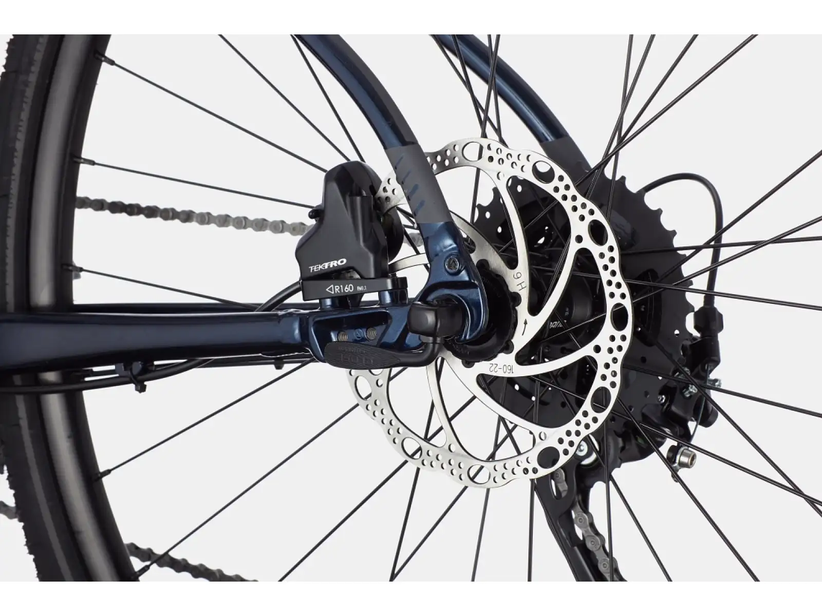 Cannondale Quick CX 2 trekingový bicykel Midnight Blue