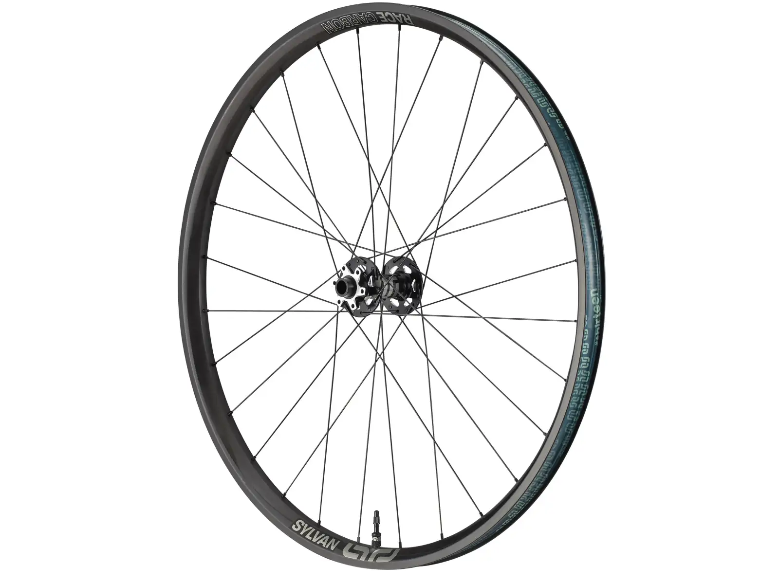 E-13 Sylvan Race Carbon Boost 27,5" predné pletené koleso čierne