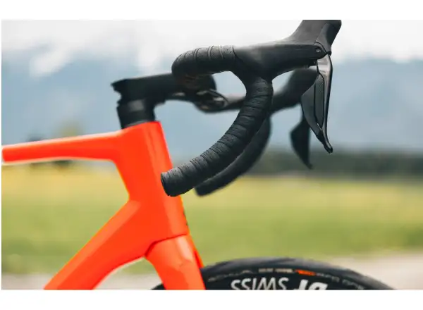 Superior X-Road 9.5 GF lesklá šedá / oranžová červená