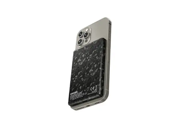 Nitecore NW5000 powerbanka s bezdrôtovým nabíjaním