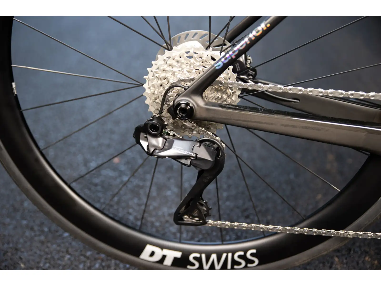 Superior XR 9.7 GF cestný bicykel Gloss Rainbow Black / Carbon